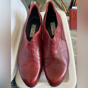 Vintage Arnold churgin Red Leather Heels